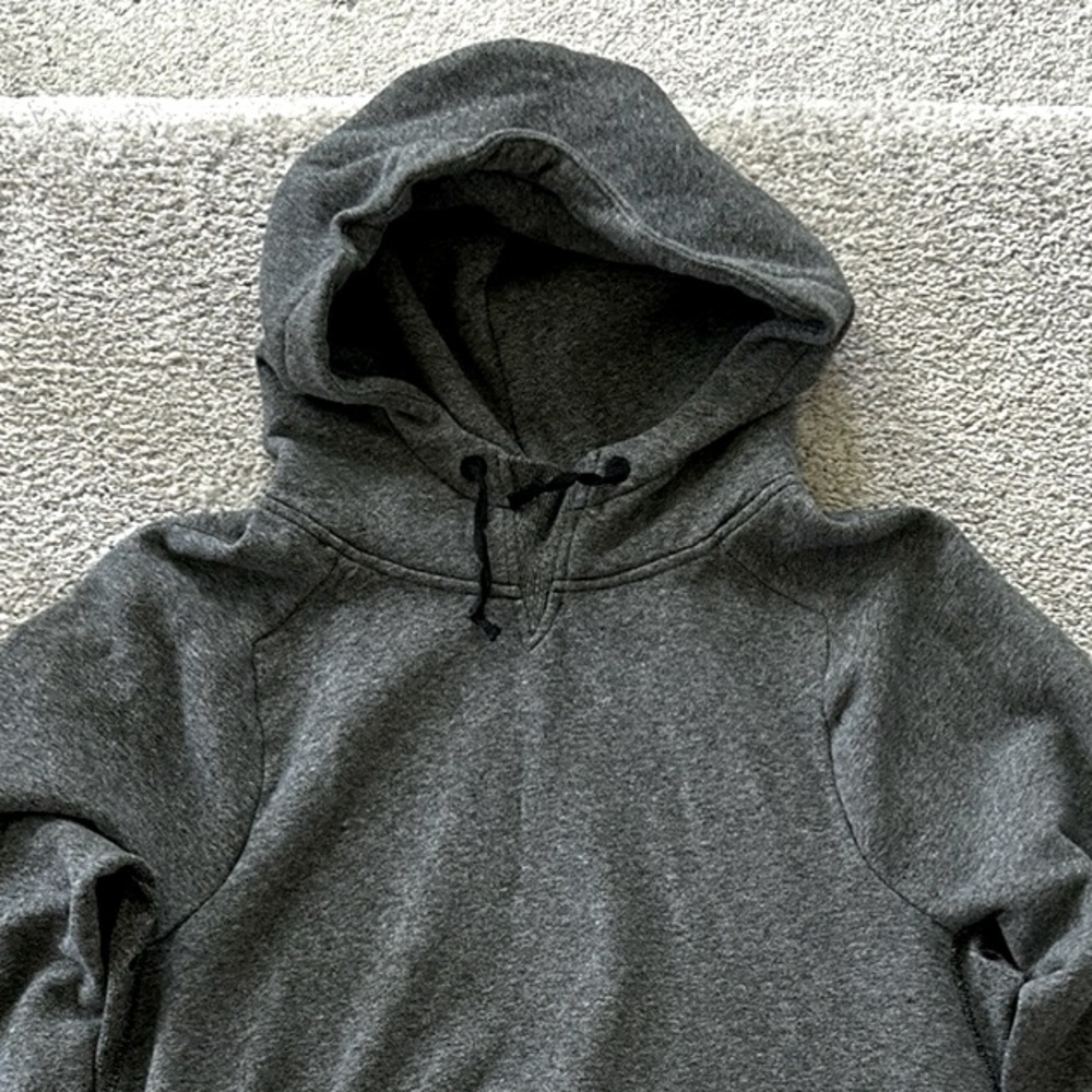 Lululemon Grey Hooded Pullover Sweatshirt - Picture 2 of 8